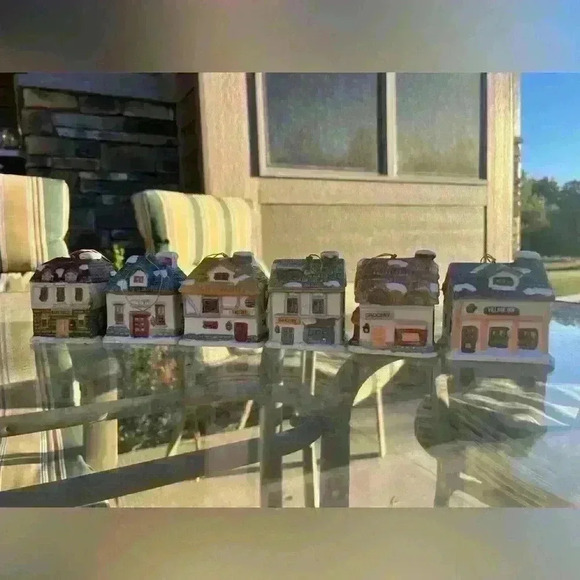 Vintage readers digest Christmas ornament/bells (lot of 6) - Picture 1 of 6